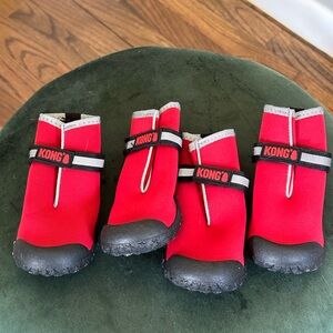 Kong Red Dog Boots